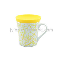 ceramic mug with handle